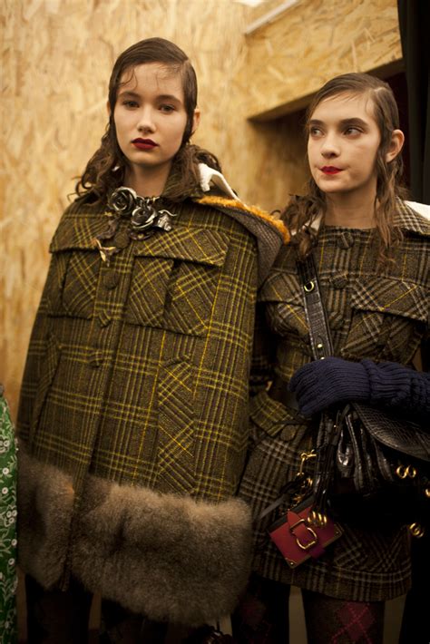 prada fall 2016 backstage
